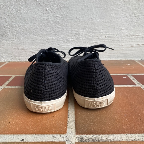 GENERIC SURPLUS mens Black Mesh sneakers - Picture 3 of 5